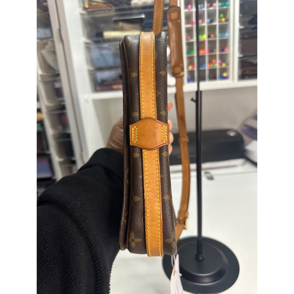 Louis Vuitton Crossbody Bag Brown Tan - Picture 6 of 13